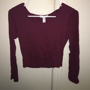 Long sleeve maroon crop top